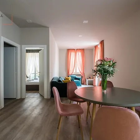 Carlina Palace By Varental