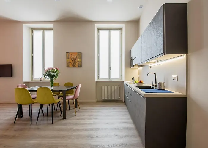 Carlina Palace By Varental Apartahotel 4*