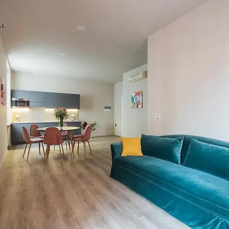 Carlina Palace By Varental Hotel apartamentowy