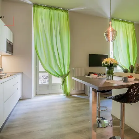 Carlina Palace By Varental